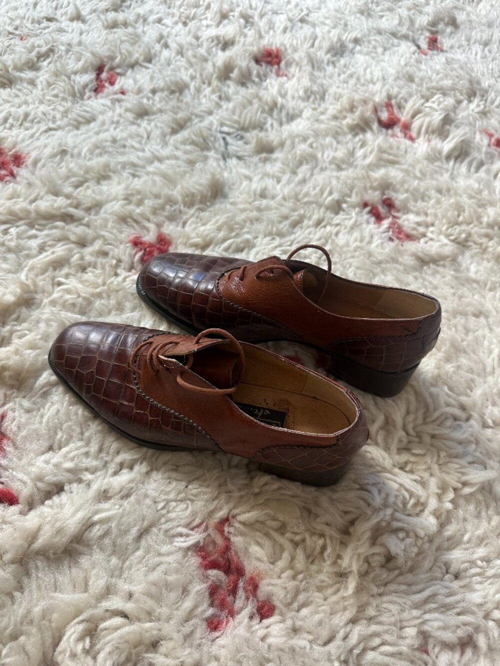 Karston Brown Croc-Embossed Leather Lace-Up Oxfords - EU 38
